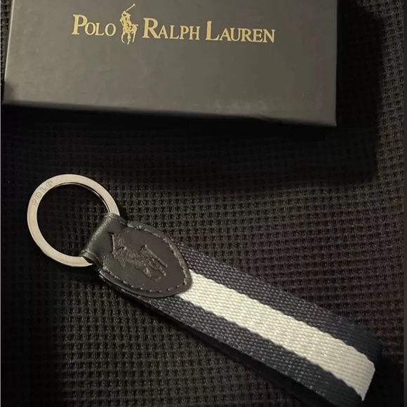 Polo Ralph Lauren Tri Color Leather Keychain With Silver Keyring - Picture 1 of 3